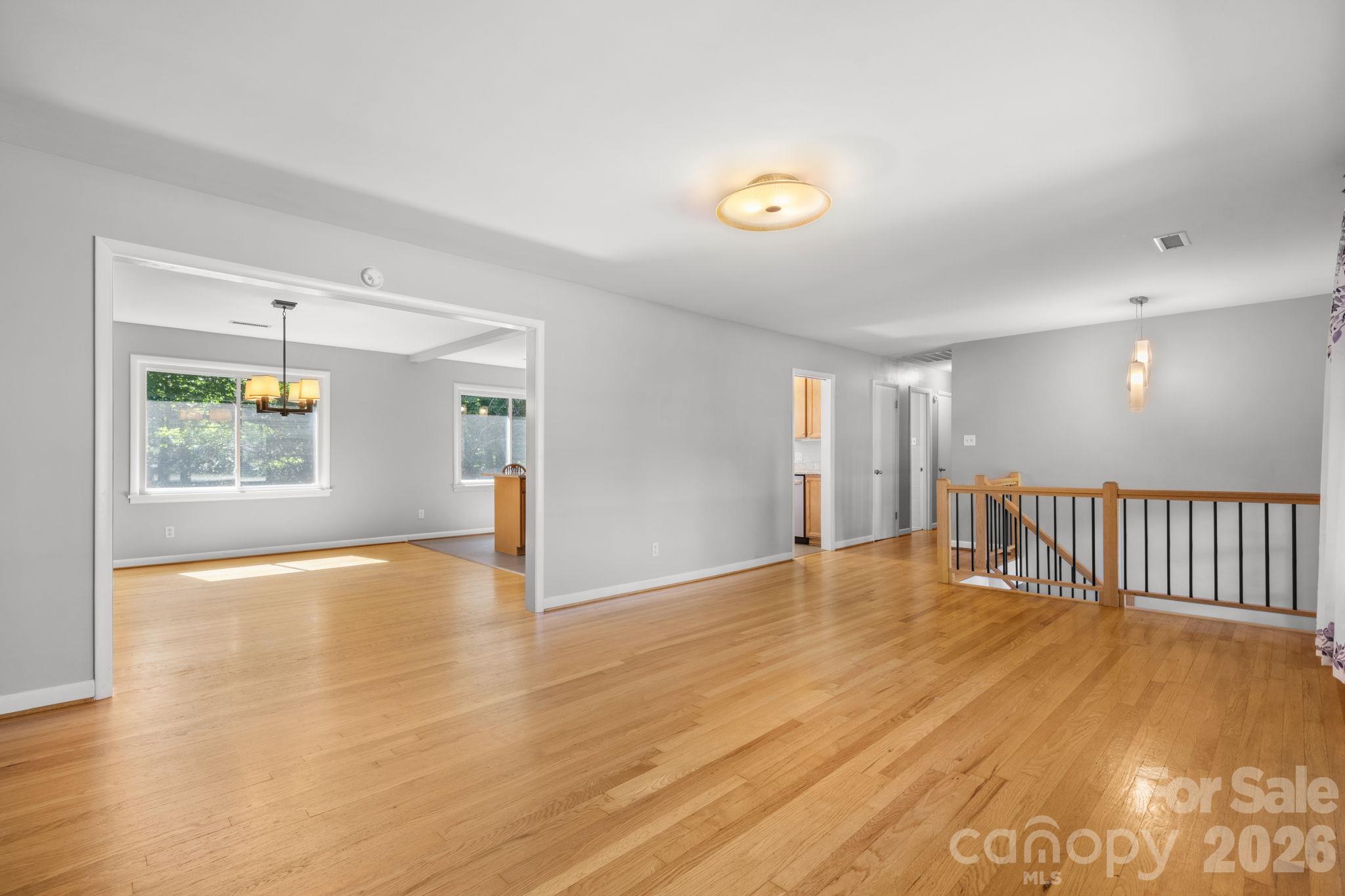 267 25th Avenue NW
