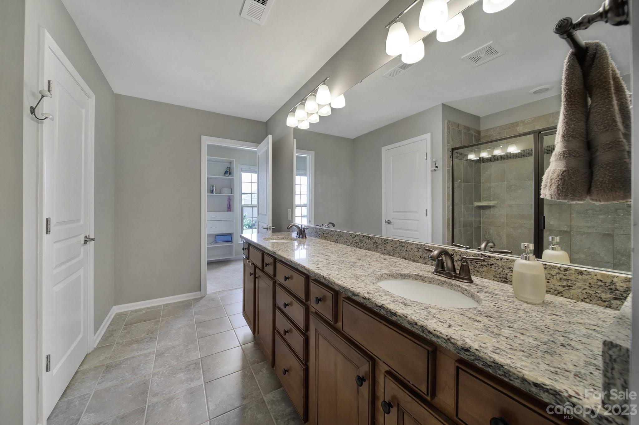 Audubon Lake - Residential