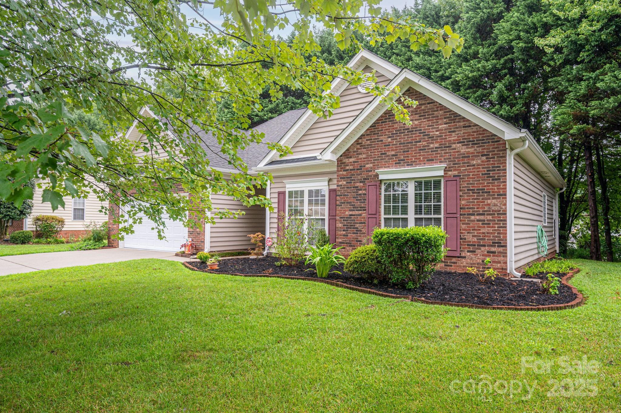 1638 Iverness Court