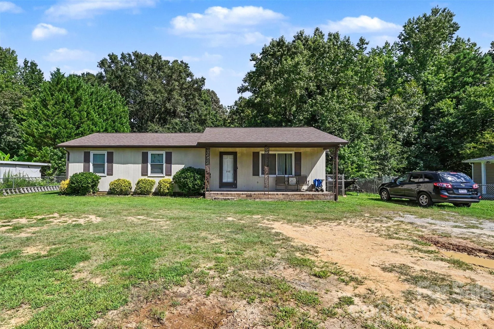 808 E Chestnut Street, Stanley, NC, 28164
