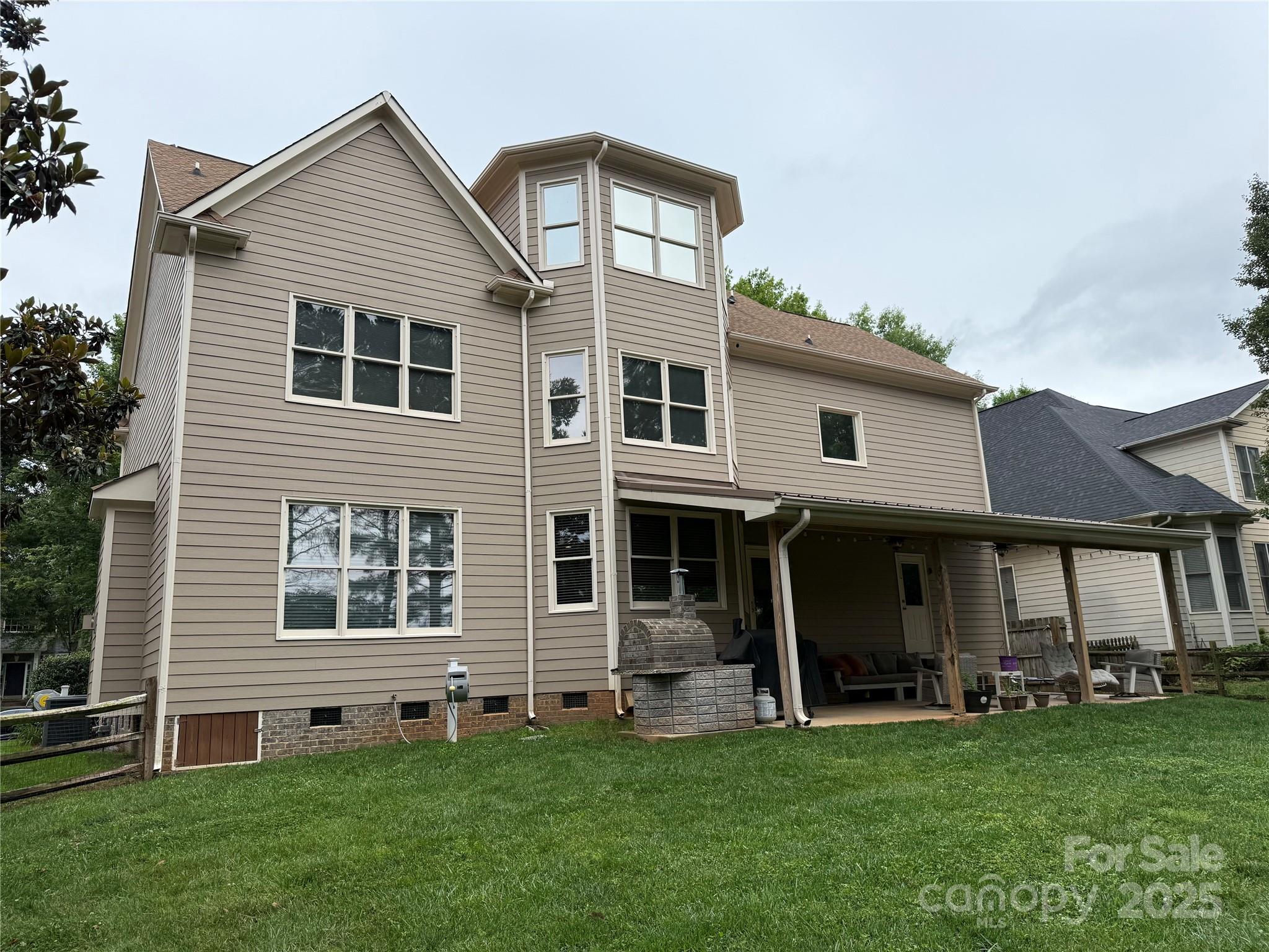 129 N Audubon Avenue