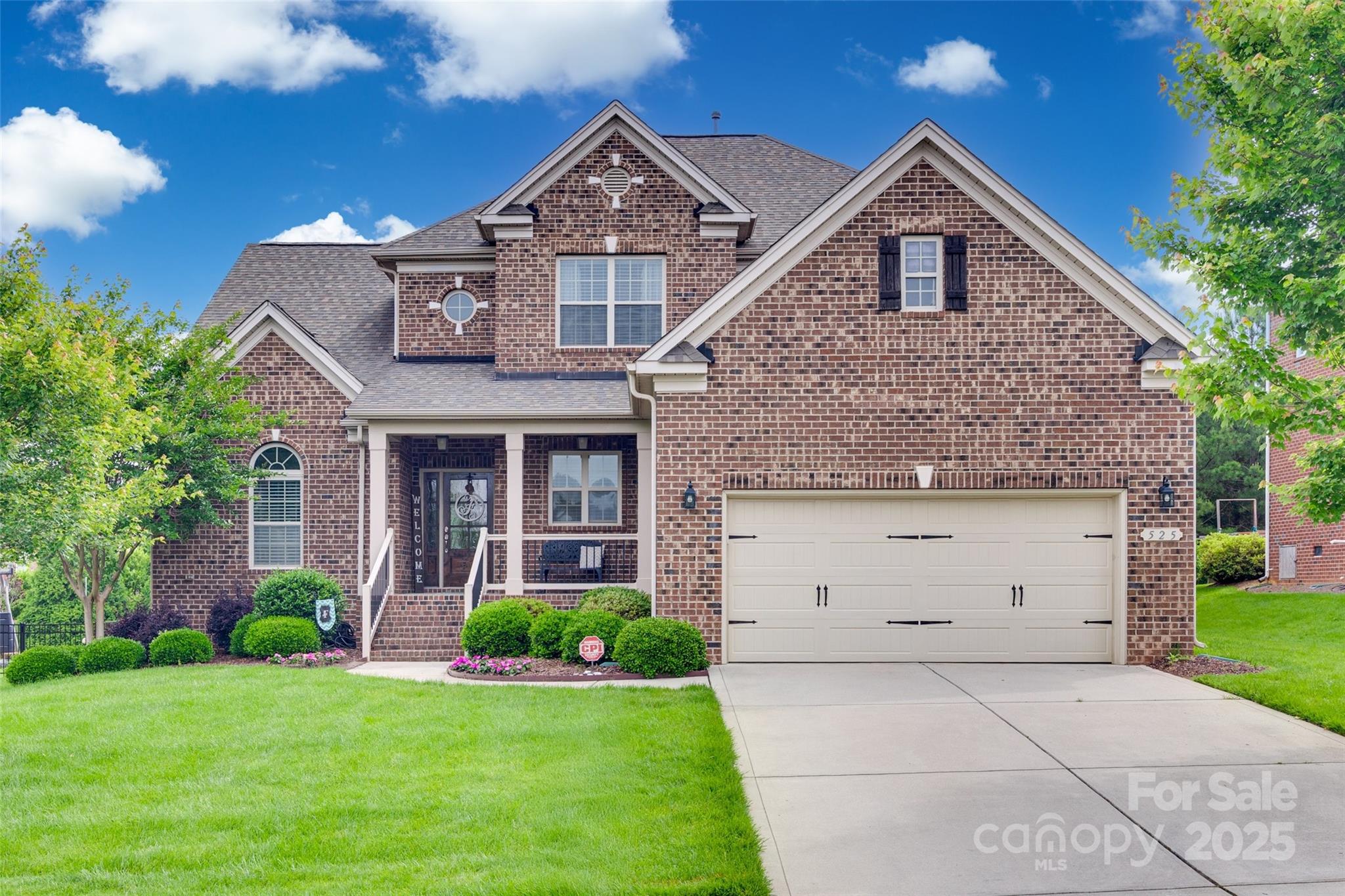 Hollister - Residential