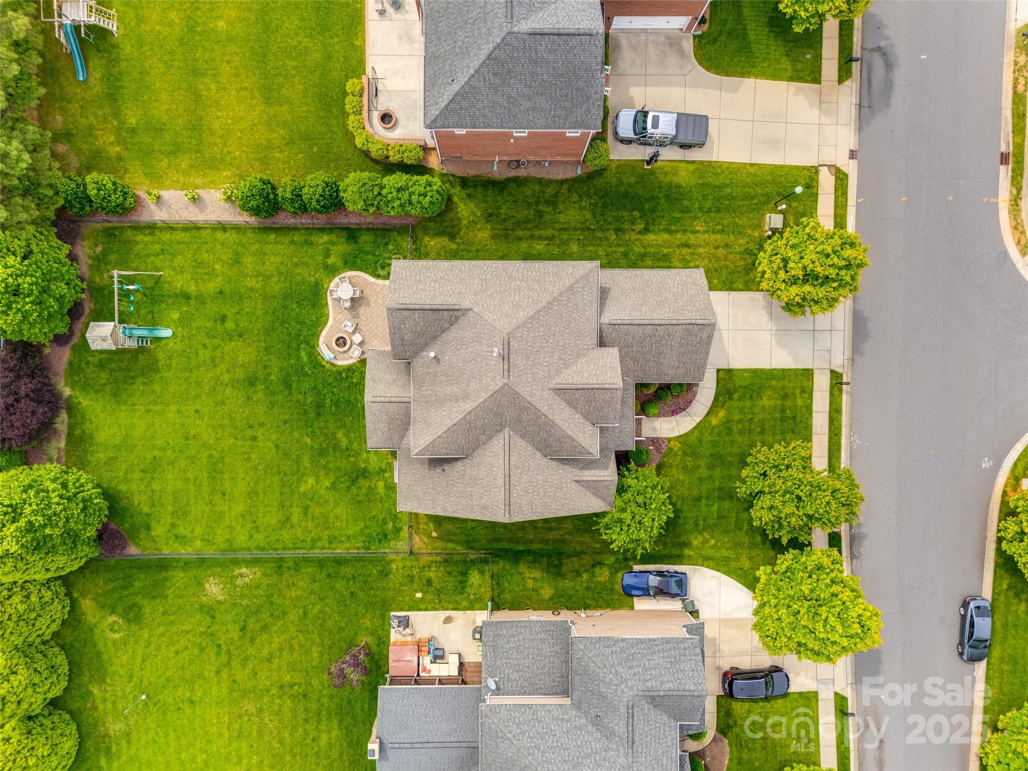 Hollister - Residential