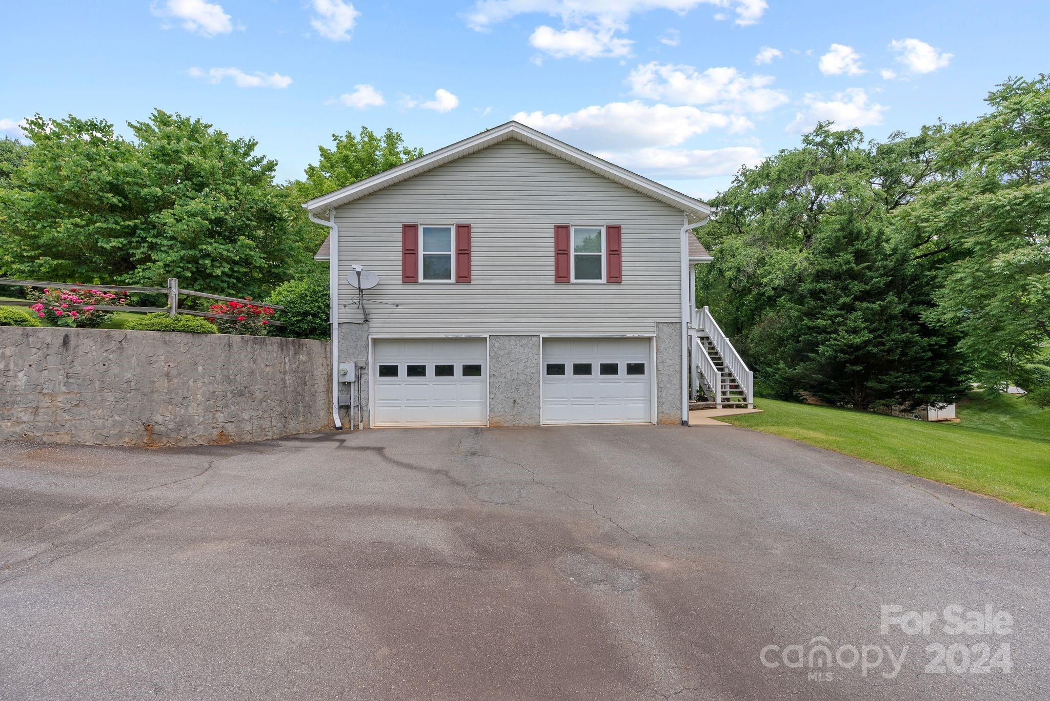 Ryan Acres - Residential