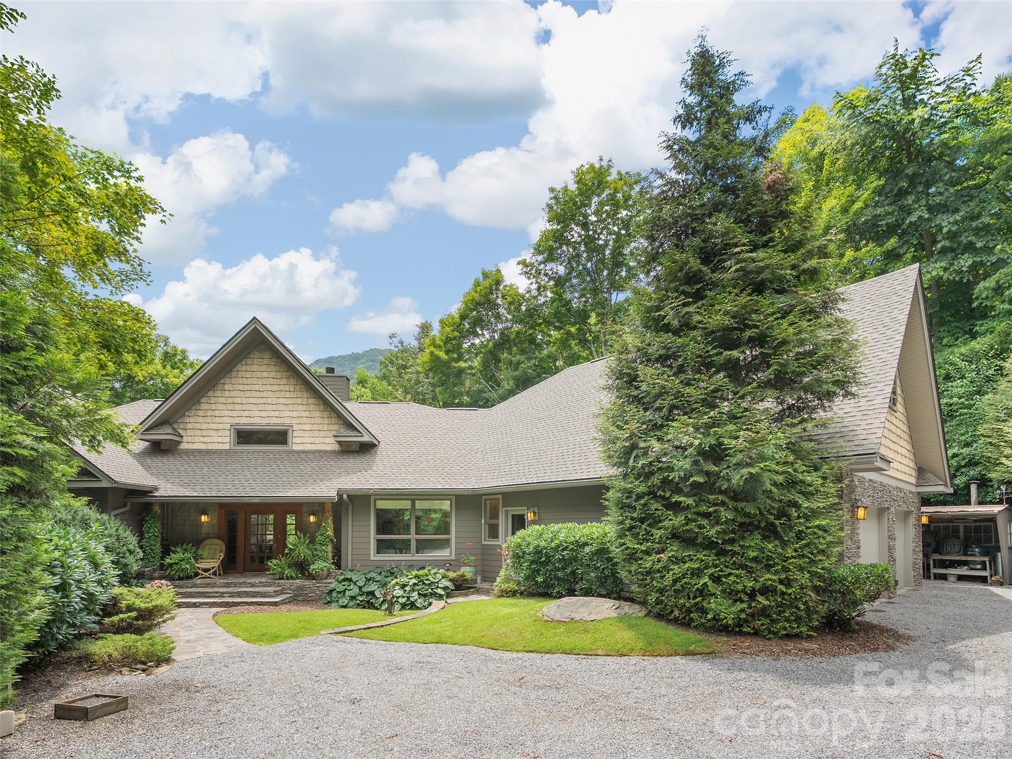 515 Flying Hawk Trail, Waynesville, NC, 28786