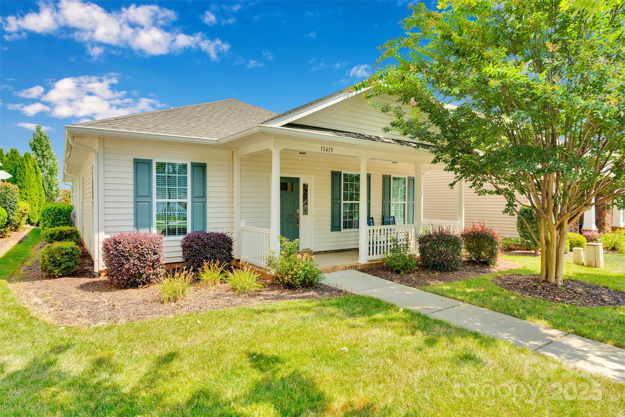 13415 Hazelbrook Lane