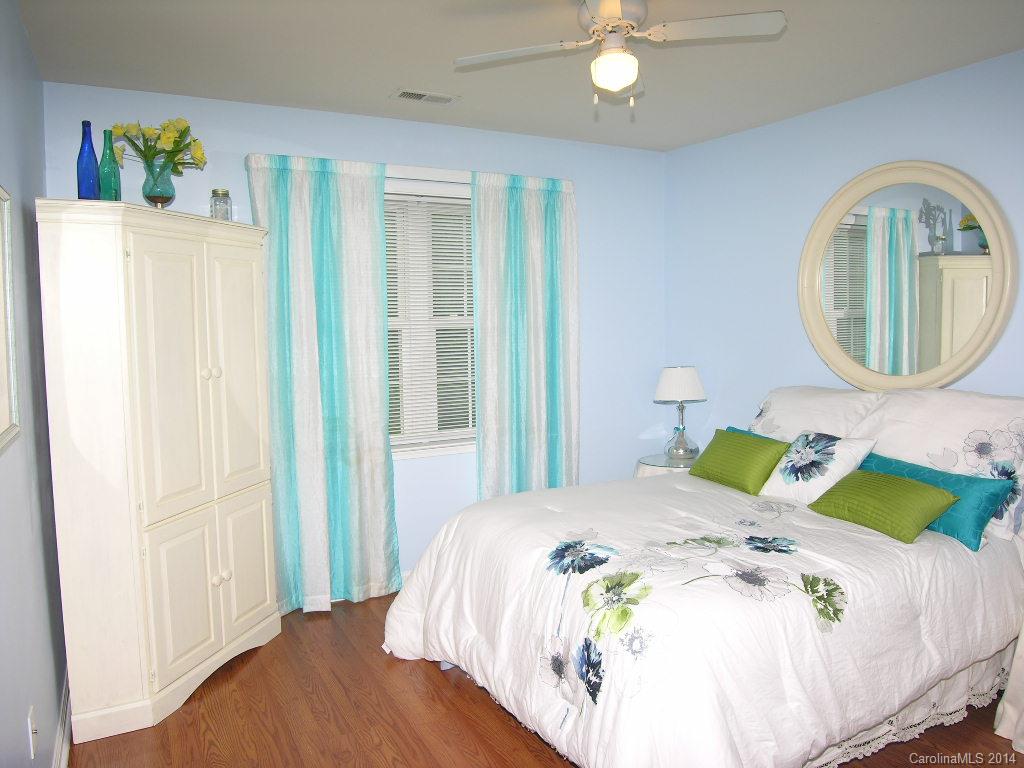 Hampton Ridge Ii - Residential