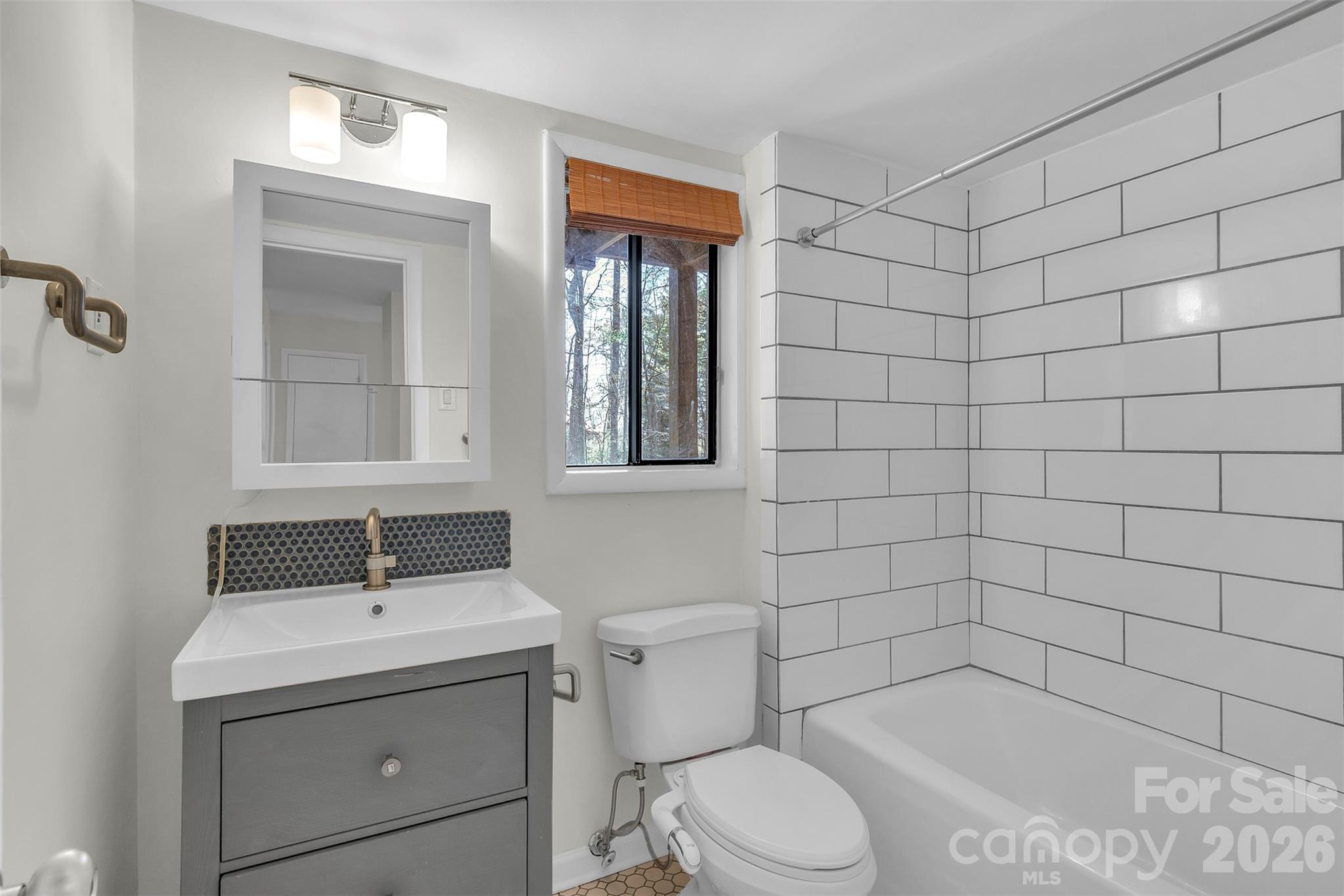 Tega Cay - Residential