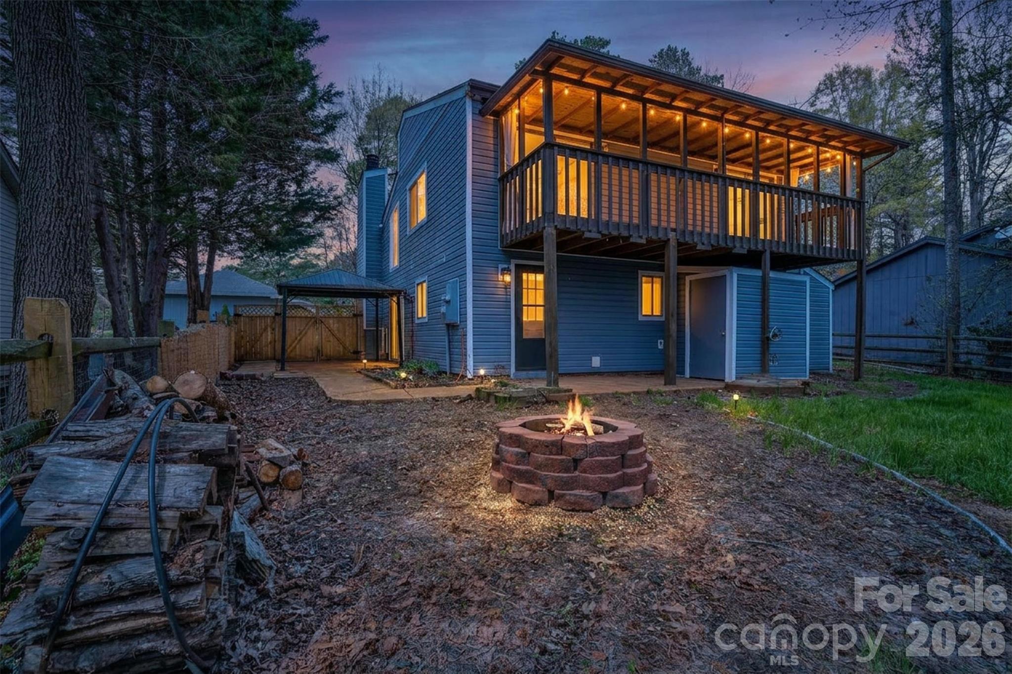 Tega Cay - Residential