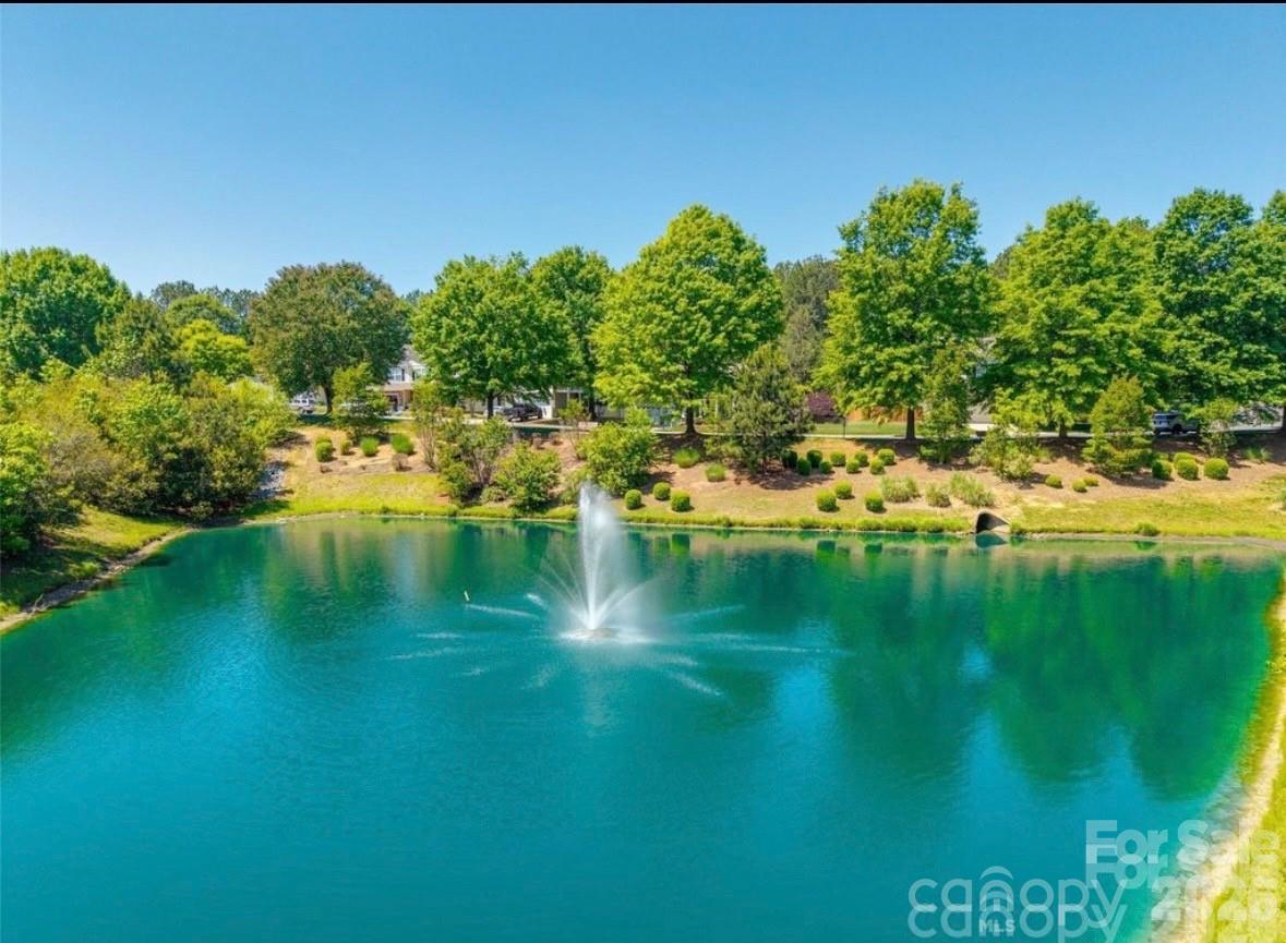 Ridge Pointe - Residential