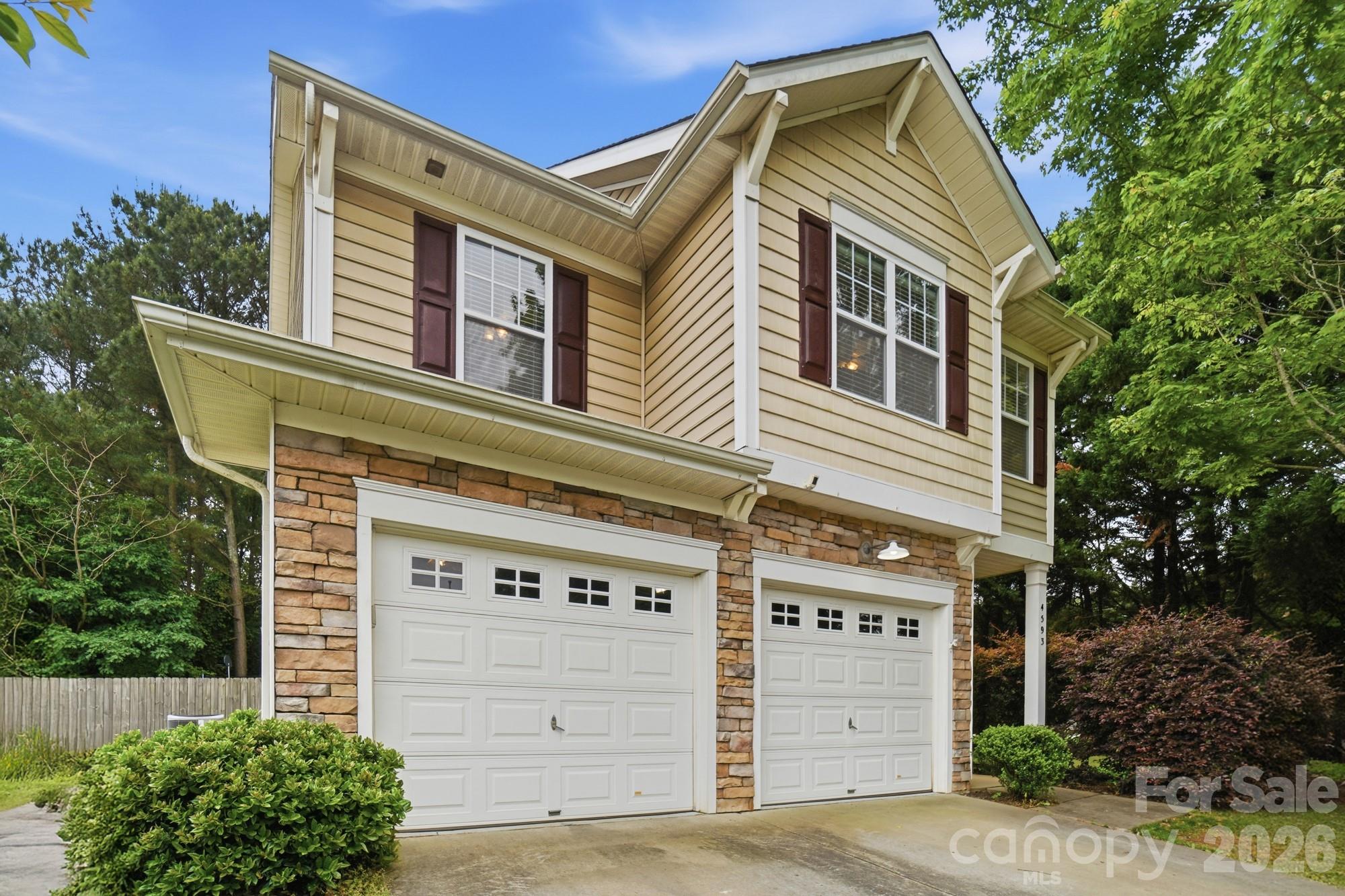 4593 Little Leaf Lane