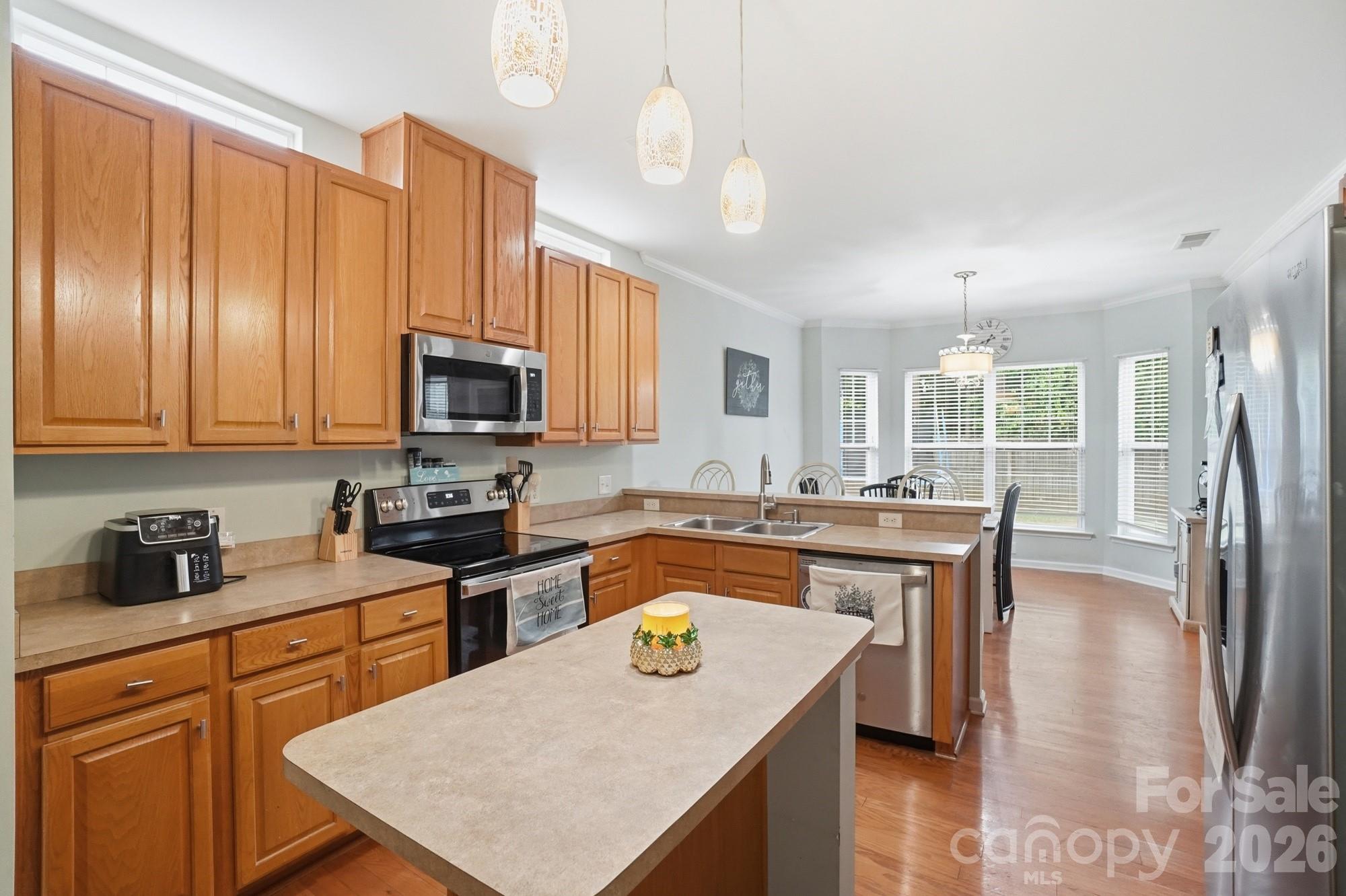 4593 Little Leaf Lane