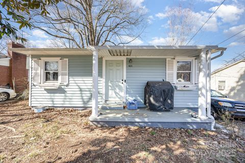 421 N Tradd Street, Statesville, NC 28677 - MLS#: 4232731