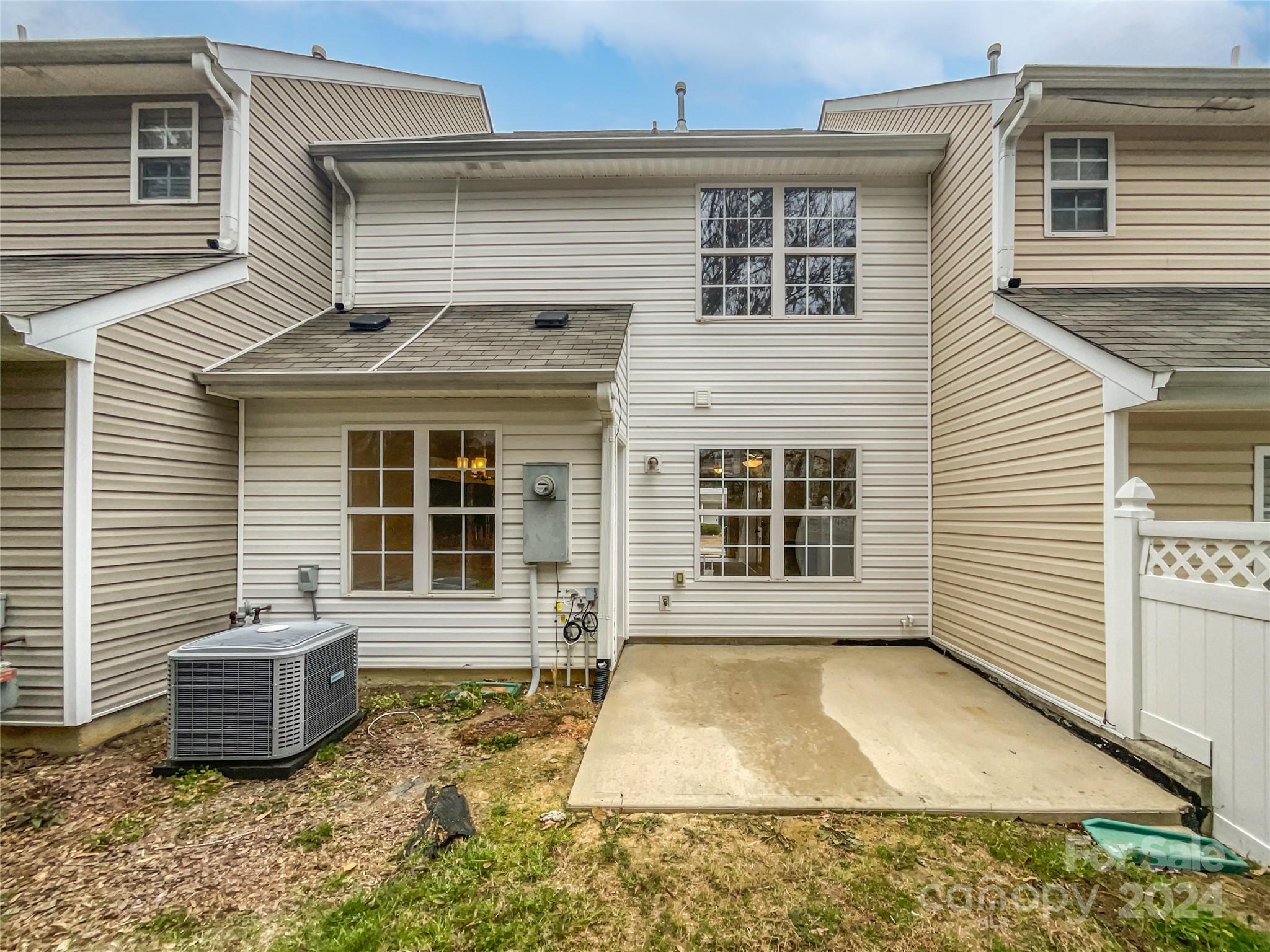 Lexington Commons - Residential
