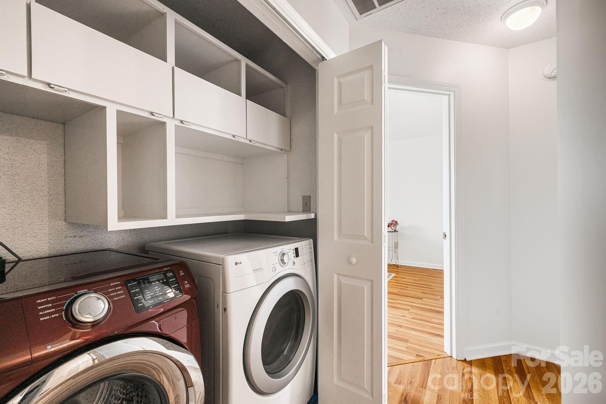 Alexander Place - Residential