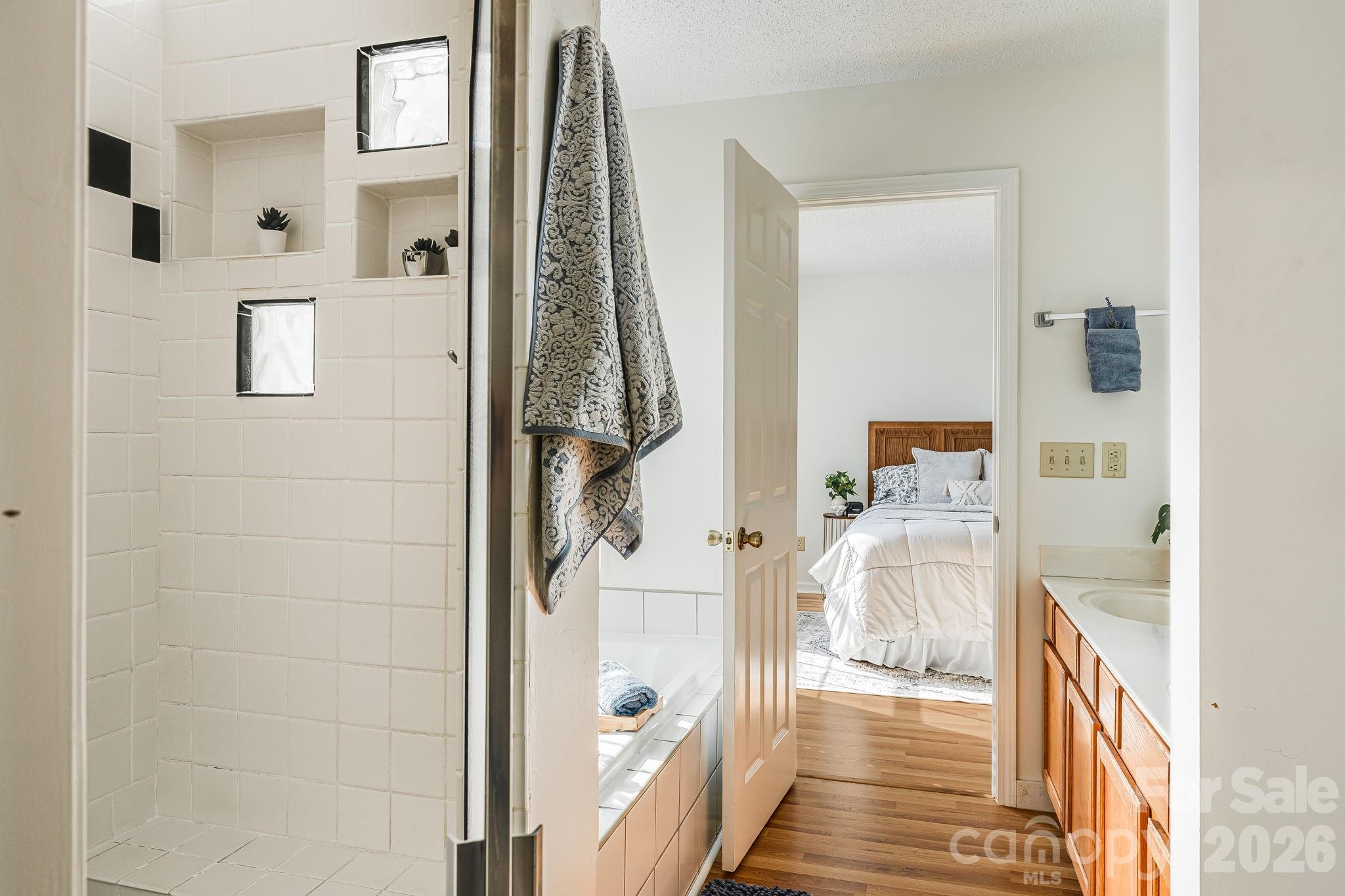 Alexander Place - Residential