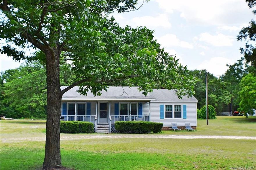 4 Acres! Cute home with lots of land! Large Den! Easy commute to neighboring towns. Priced to sell. Schedule a showing today!