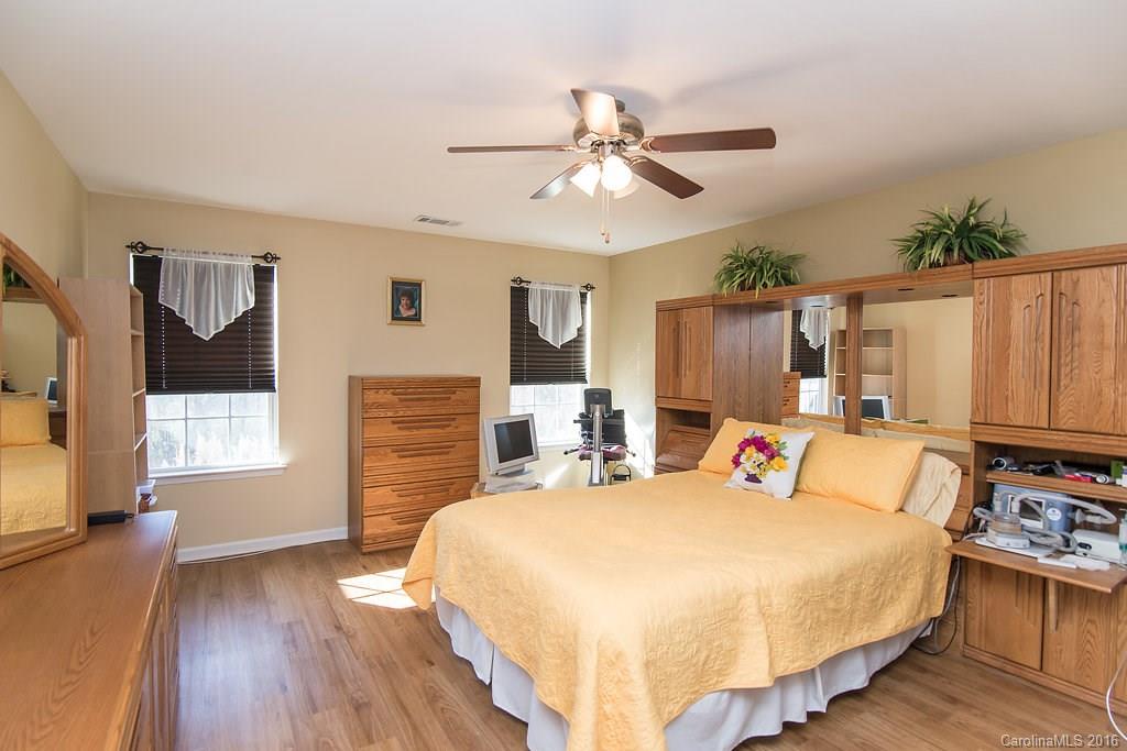 Reid Pointe - Residential