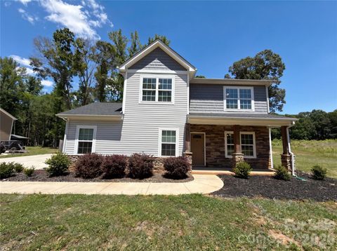 Photo of 4918 Griffith Road, Monroe, NC 28112 (MLS # 4382568)