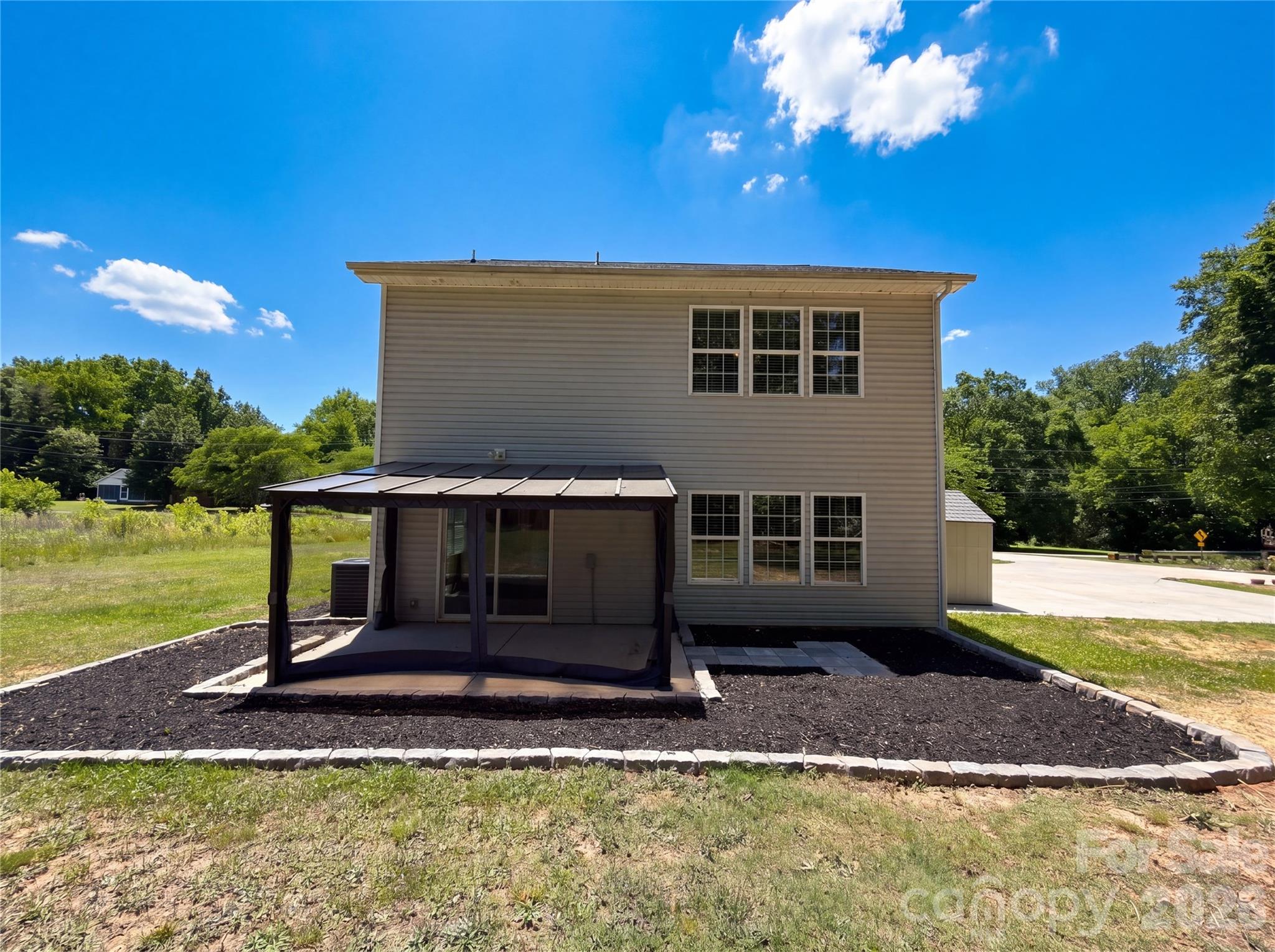 4918 Griffith Road