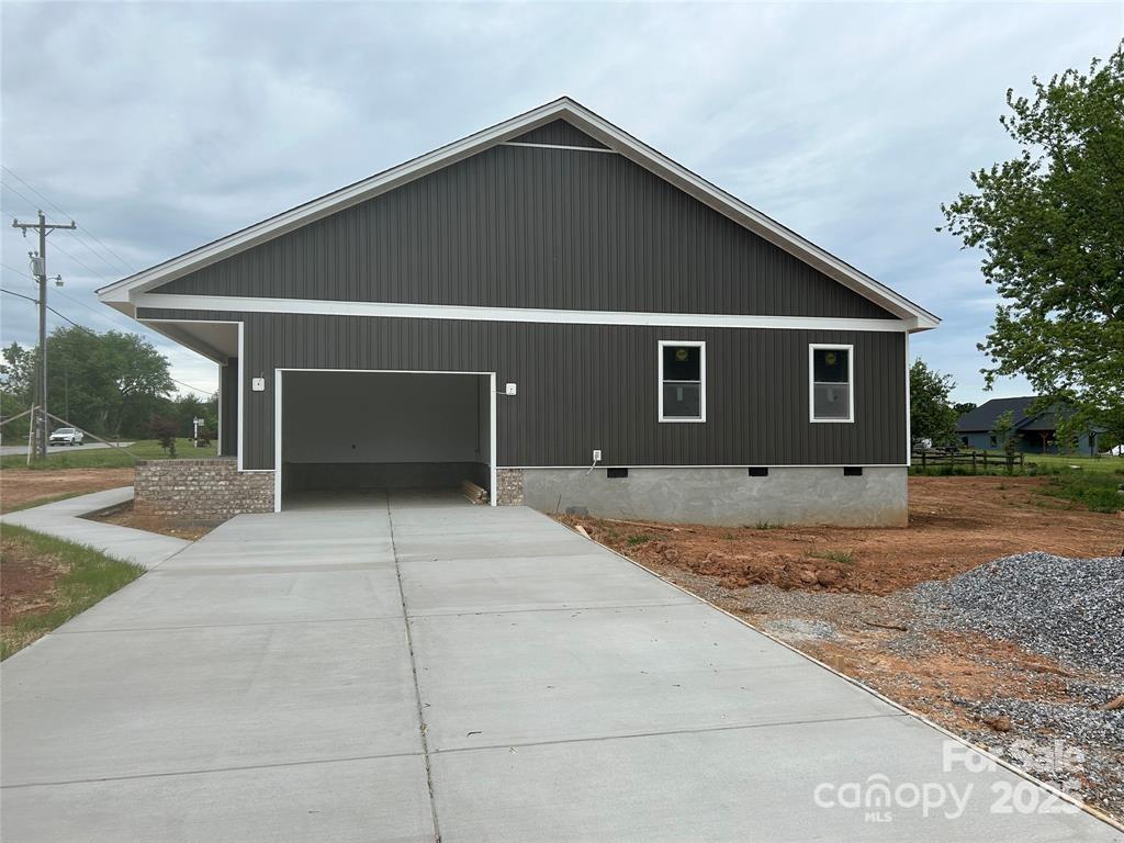 107 Viewmont Lane