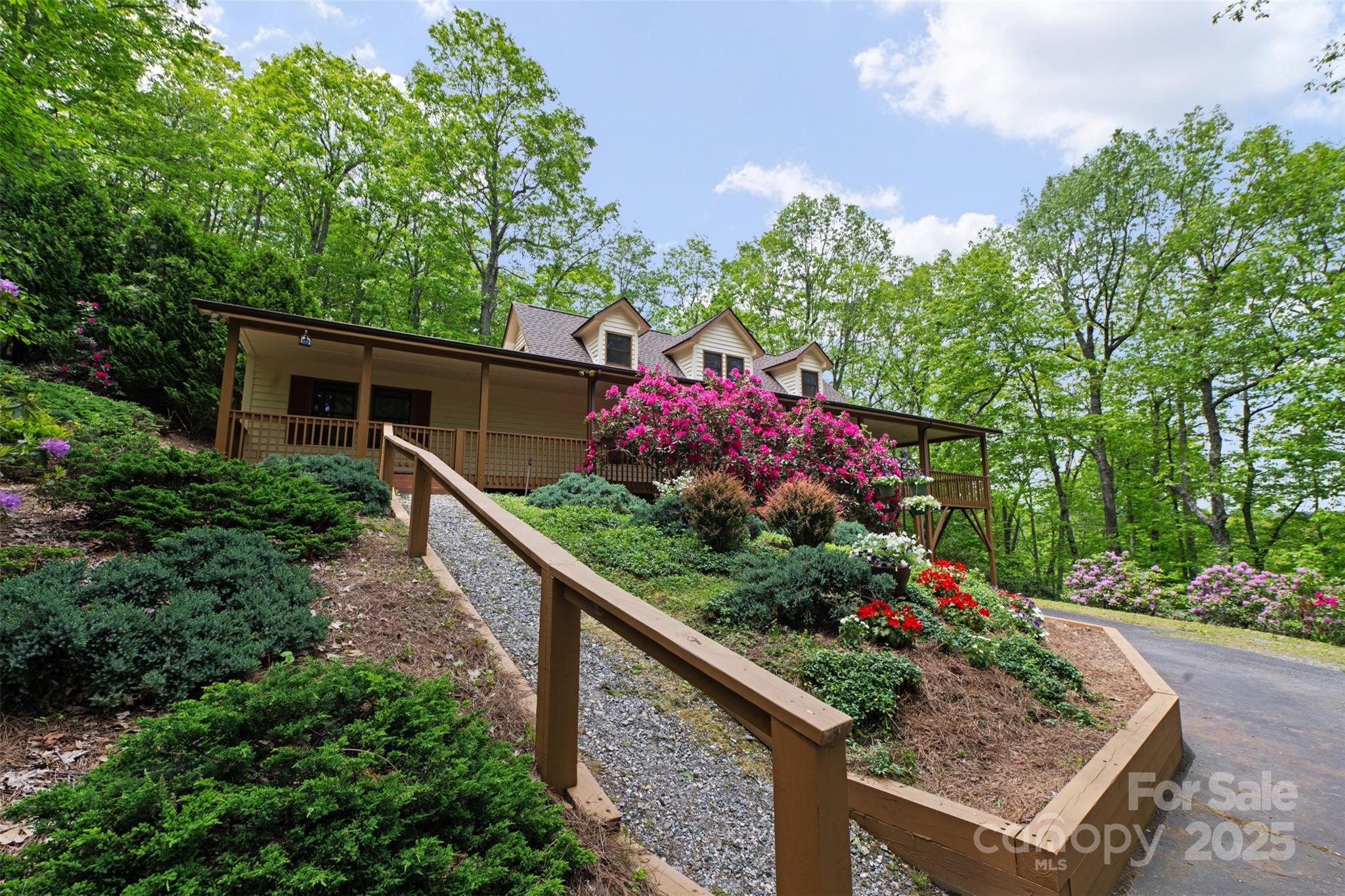 376 Deerfield Forest Parkway