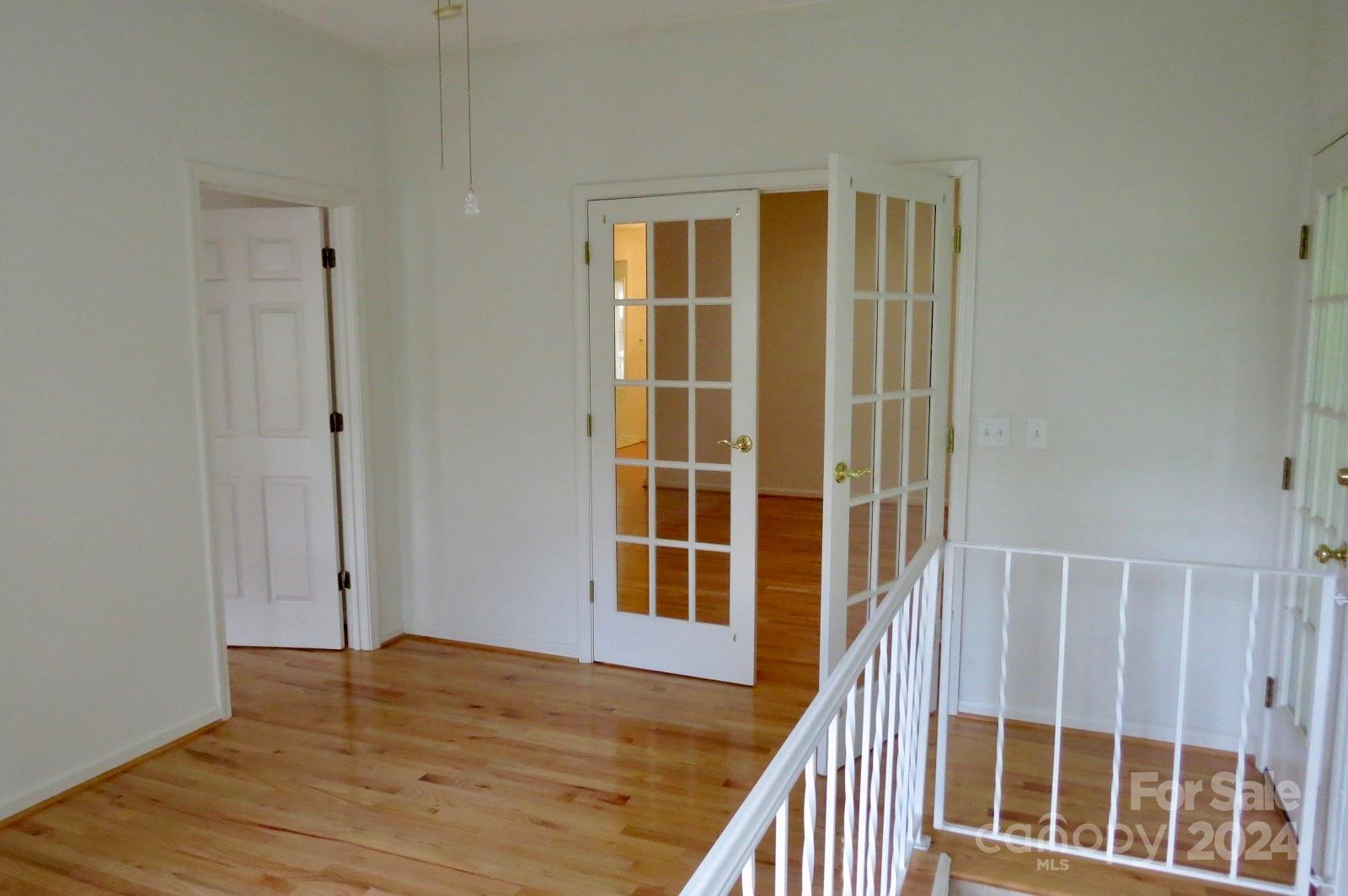 Deerlake Village - Residential