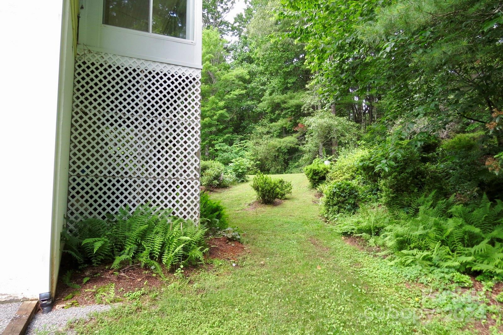 Deerlake Village - Residential