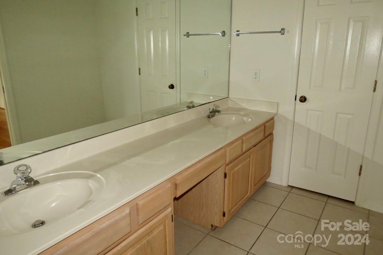 Deerlake Village - Residential