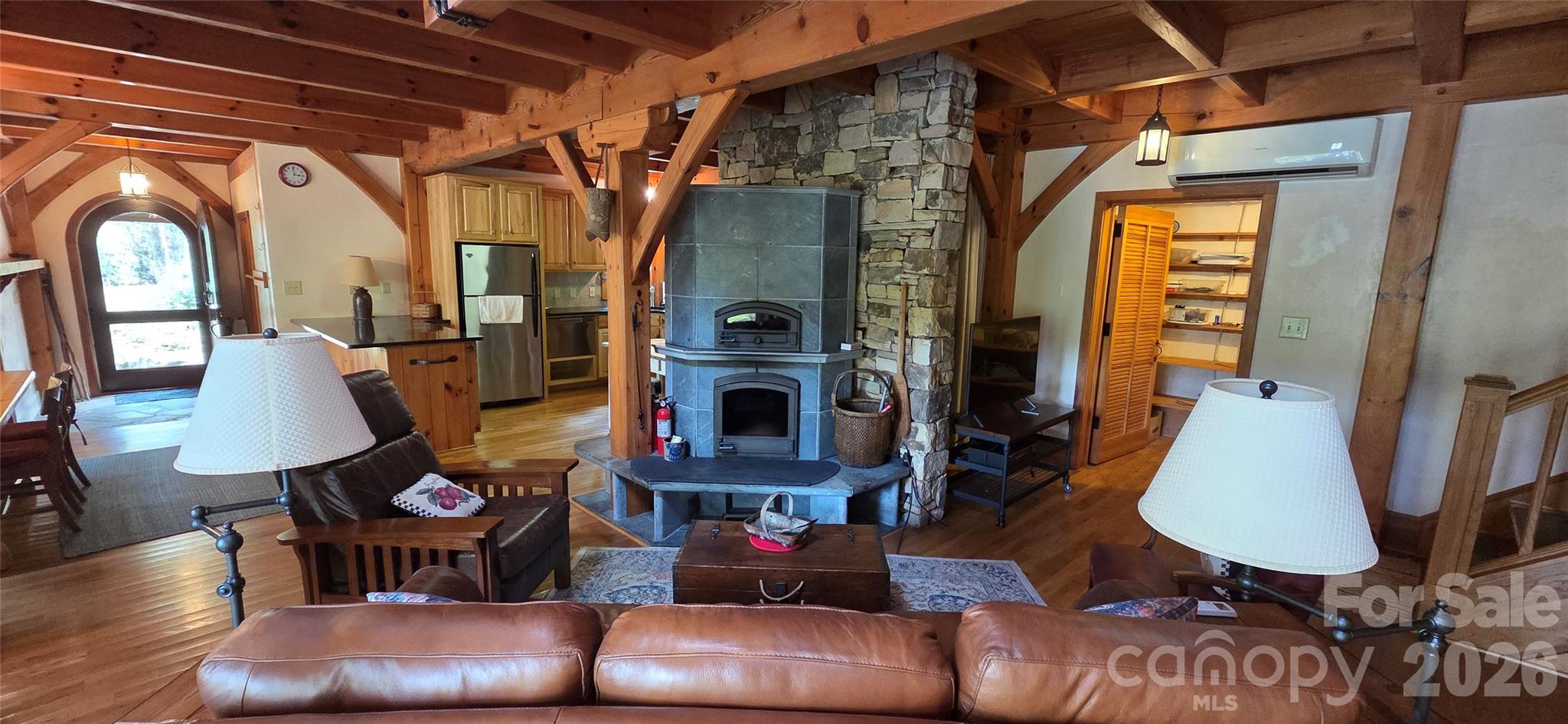 165 Winding Trail