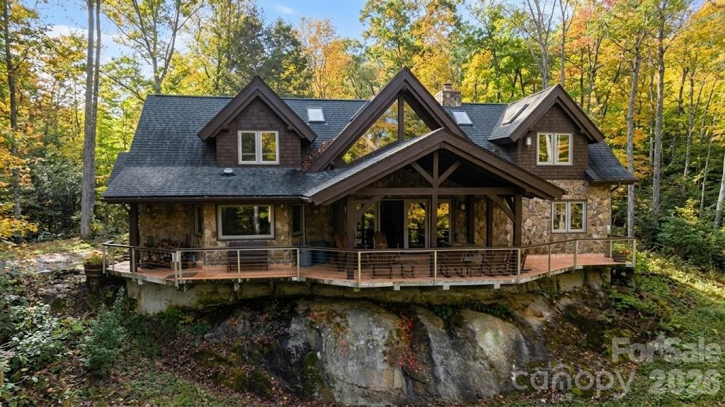 165 Winding Trail