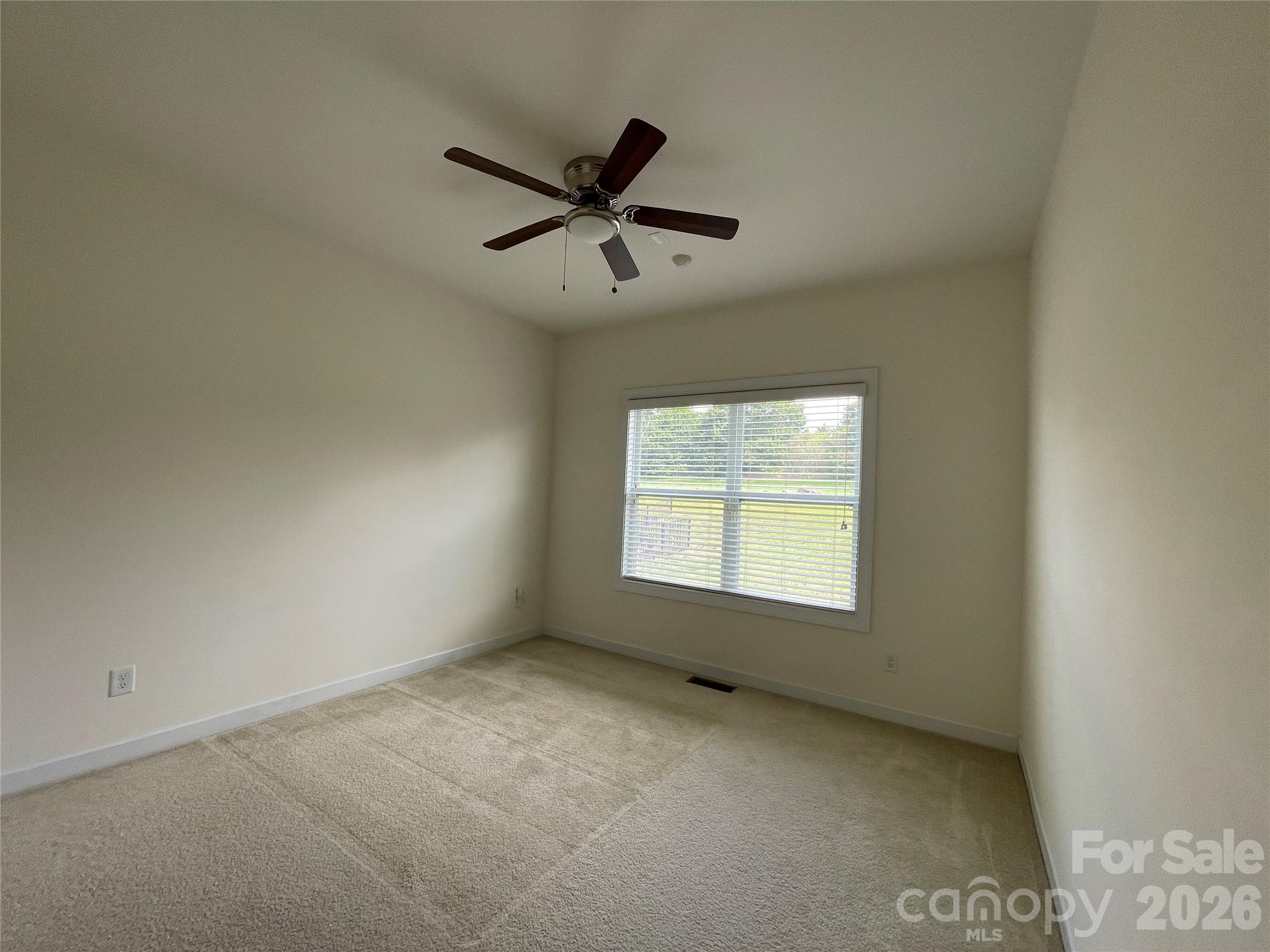 Hollister - Residential