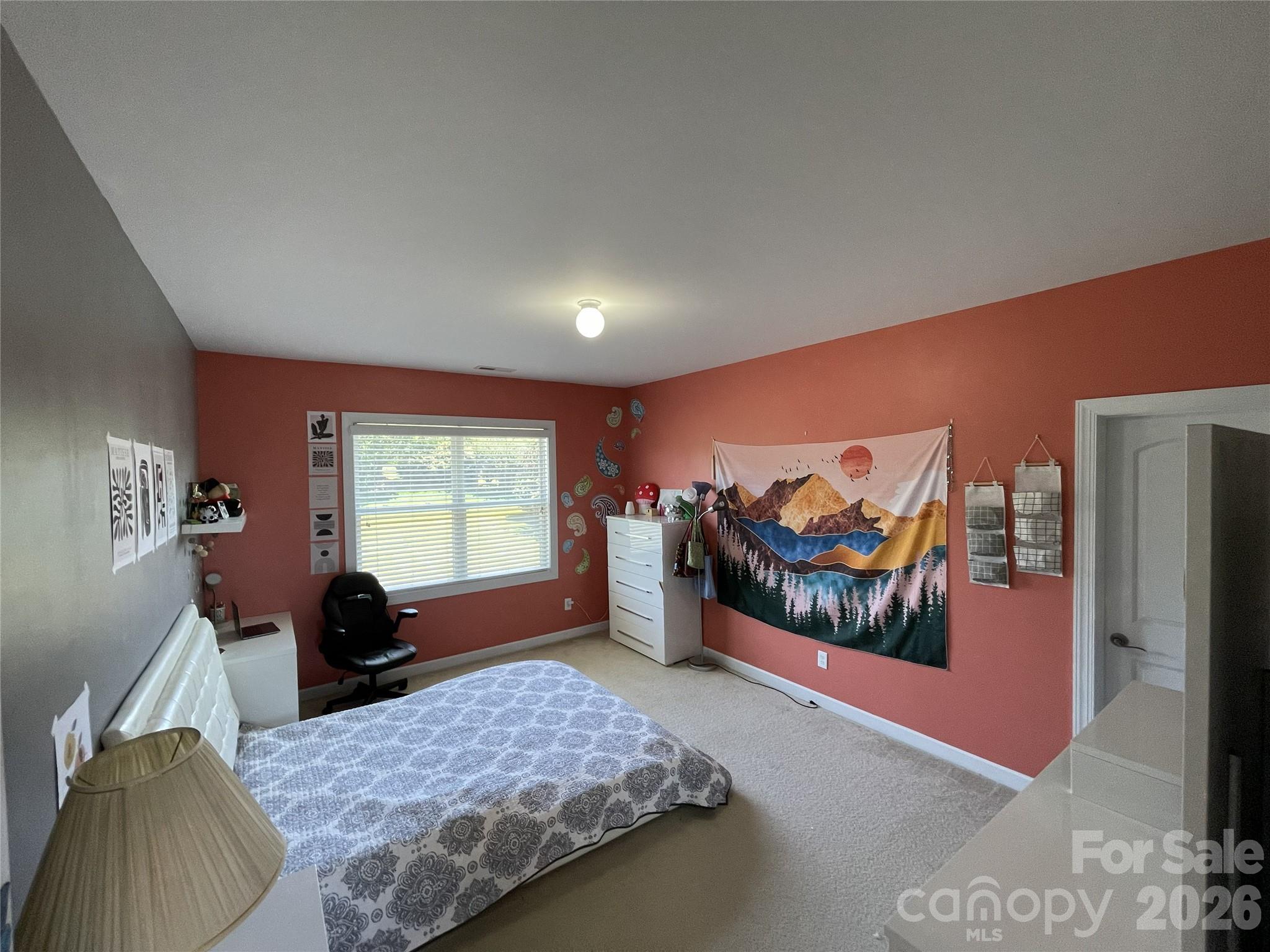 Hollister - Residential