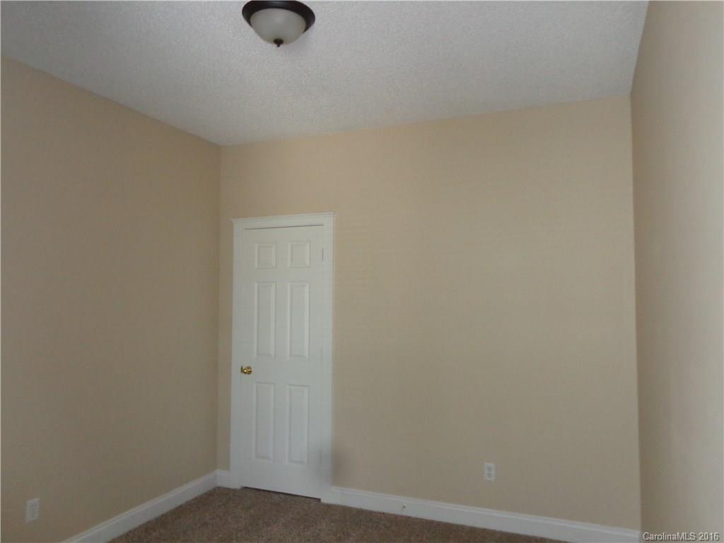 Oakstone - Residential Lease