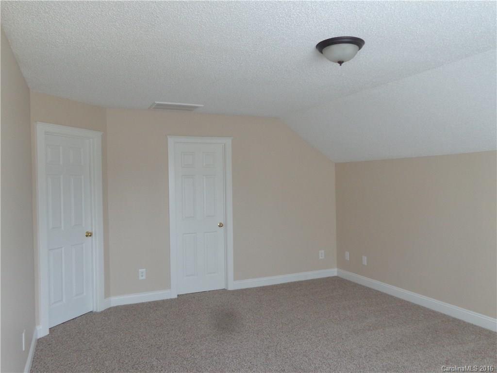 Oakstone - Residential Lease