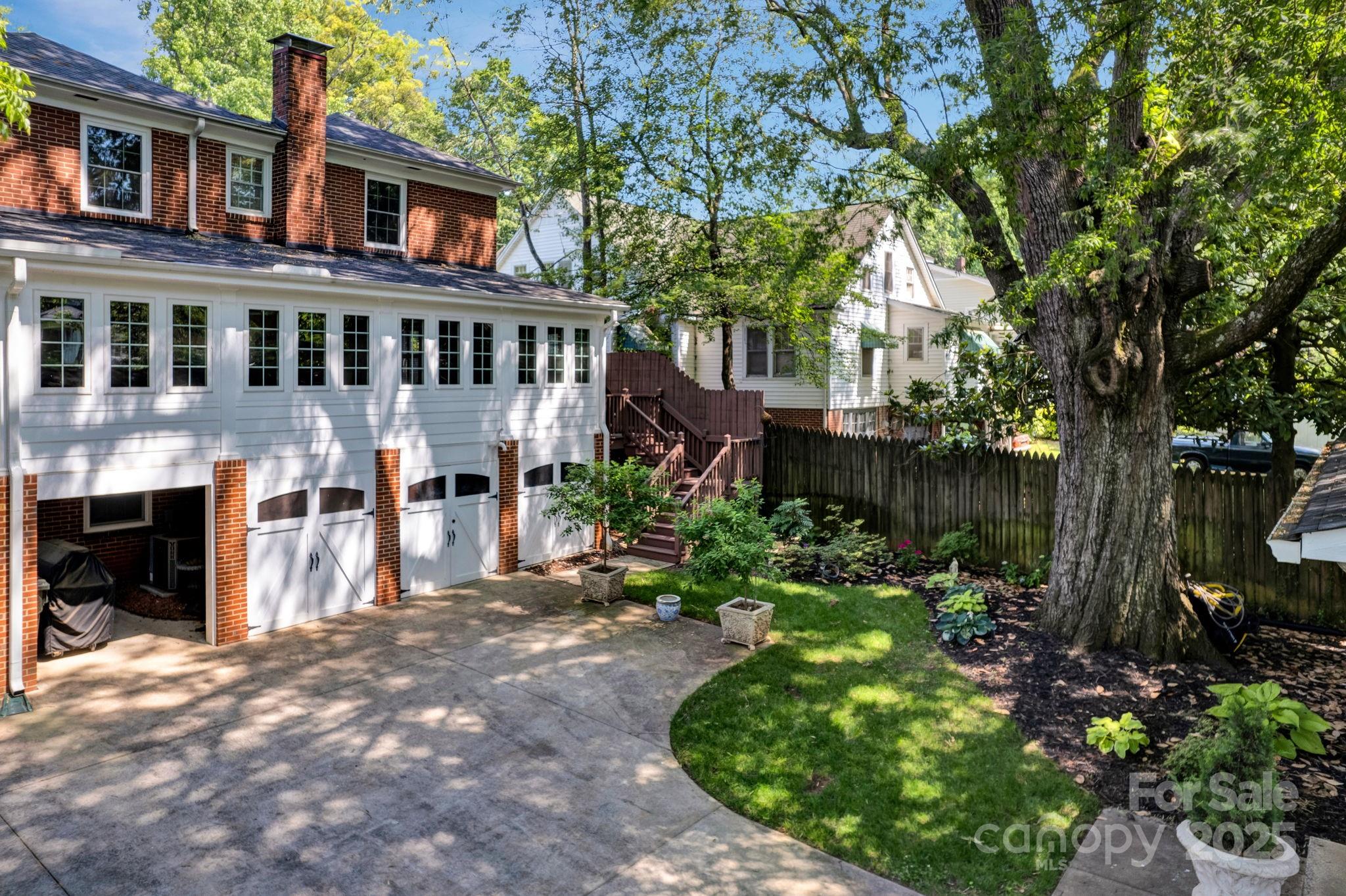 Oakwood - Residential