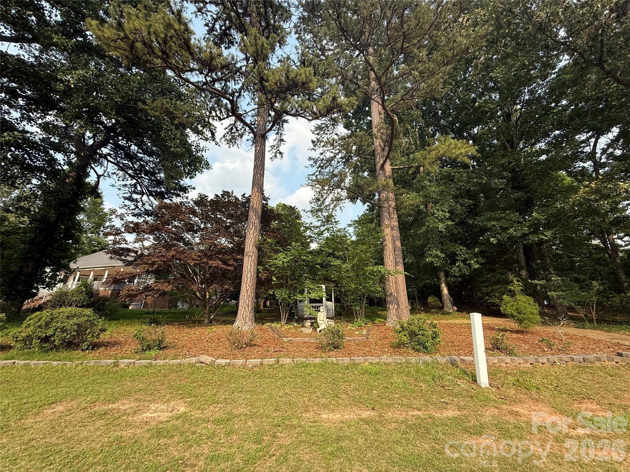 Lake Club Estates - Residential