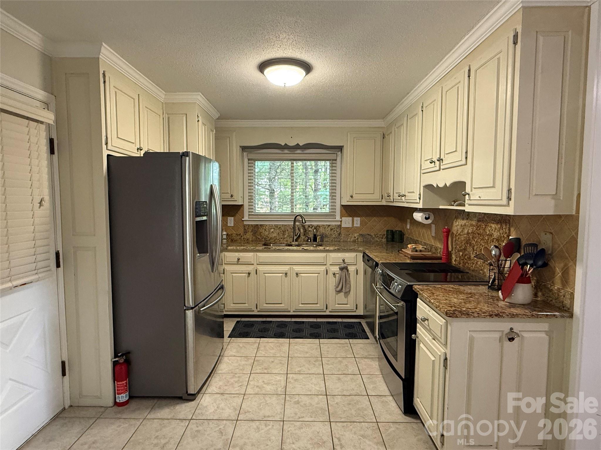 Lake Club Estates - Residential