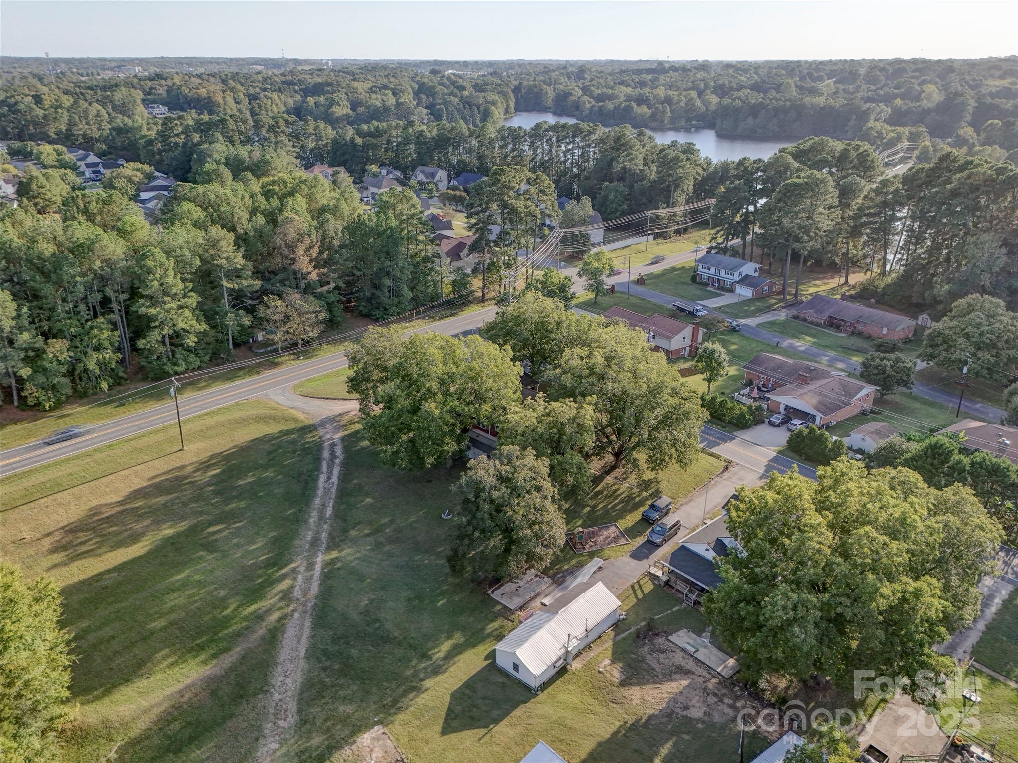 2495 Centergrove Road