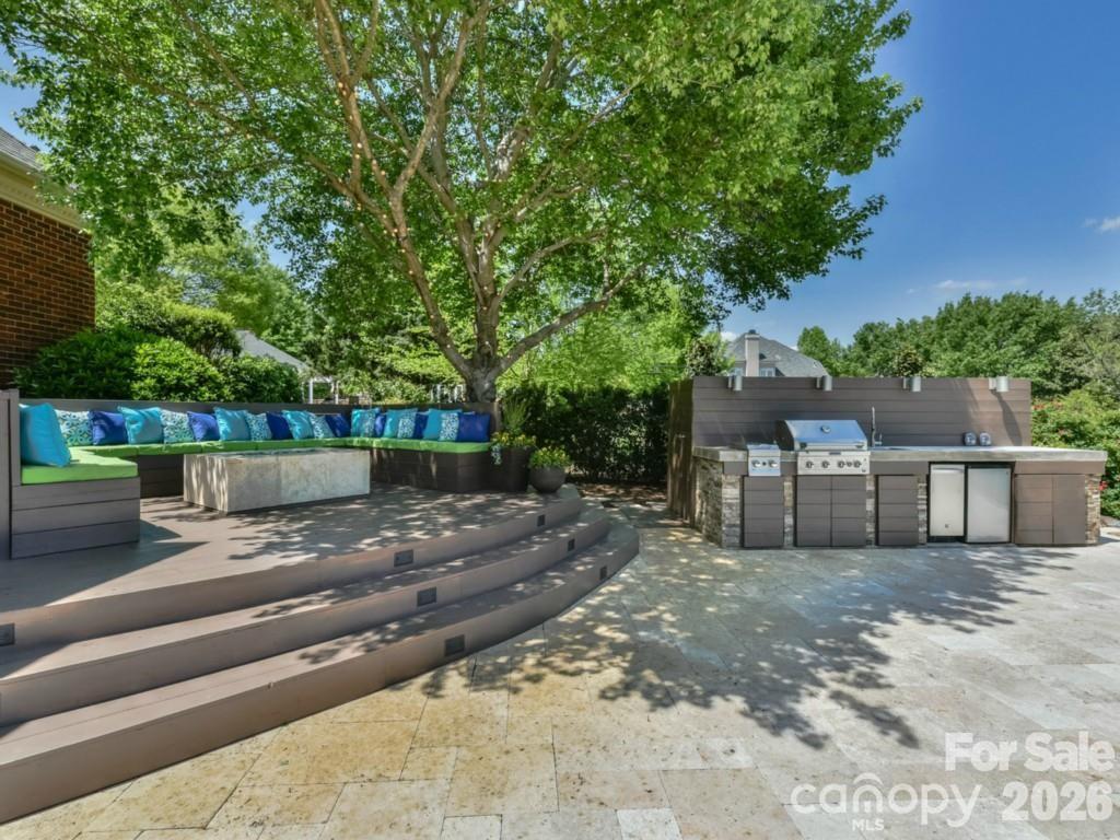 12503 Three Lakes Drive