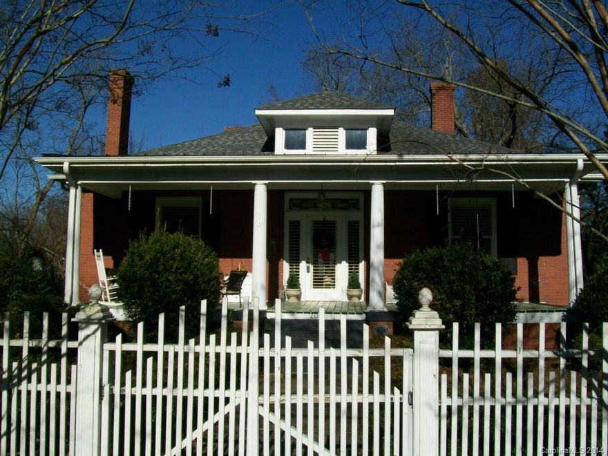 Home located in the Historical District of downtown York. Just 2 Blocks from main street. This Nationally Registered home has up to date styles and designs. Hardwood floors, granite counters, large closets. this home also has a guest house with bedroom and full bath approx. 500 sq ft w/ heat and air. Lots of porch space, courtyard and large fenced backyard with workshop.

Buyer contingency contract. Buyer has 48 hr right of refusal, if agent makes offer.