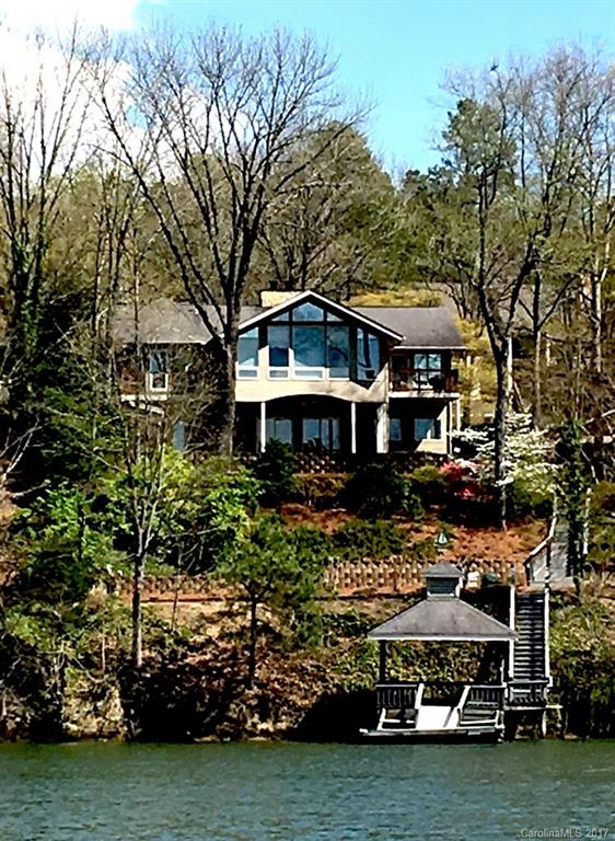 Tega Cay - Residential