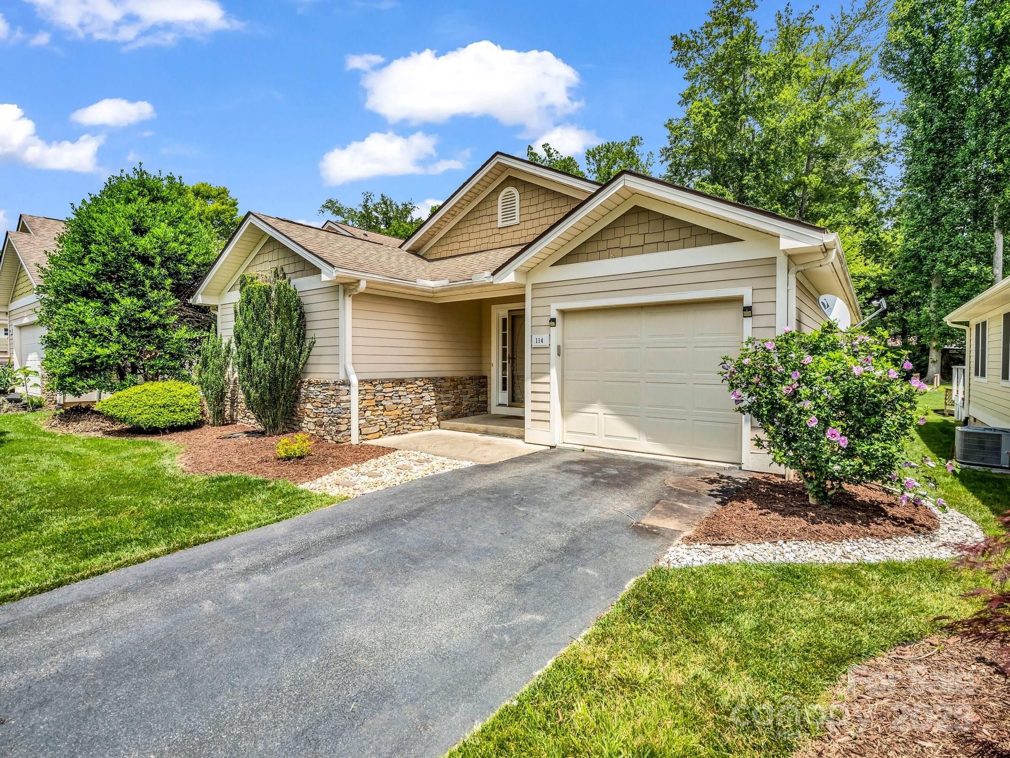 114 Fairway View Drive