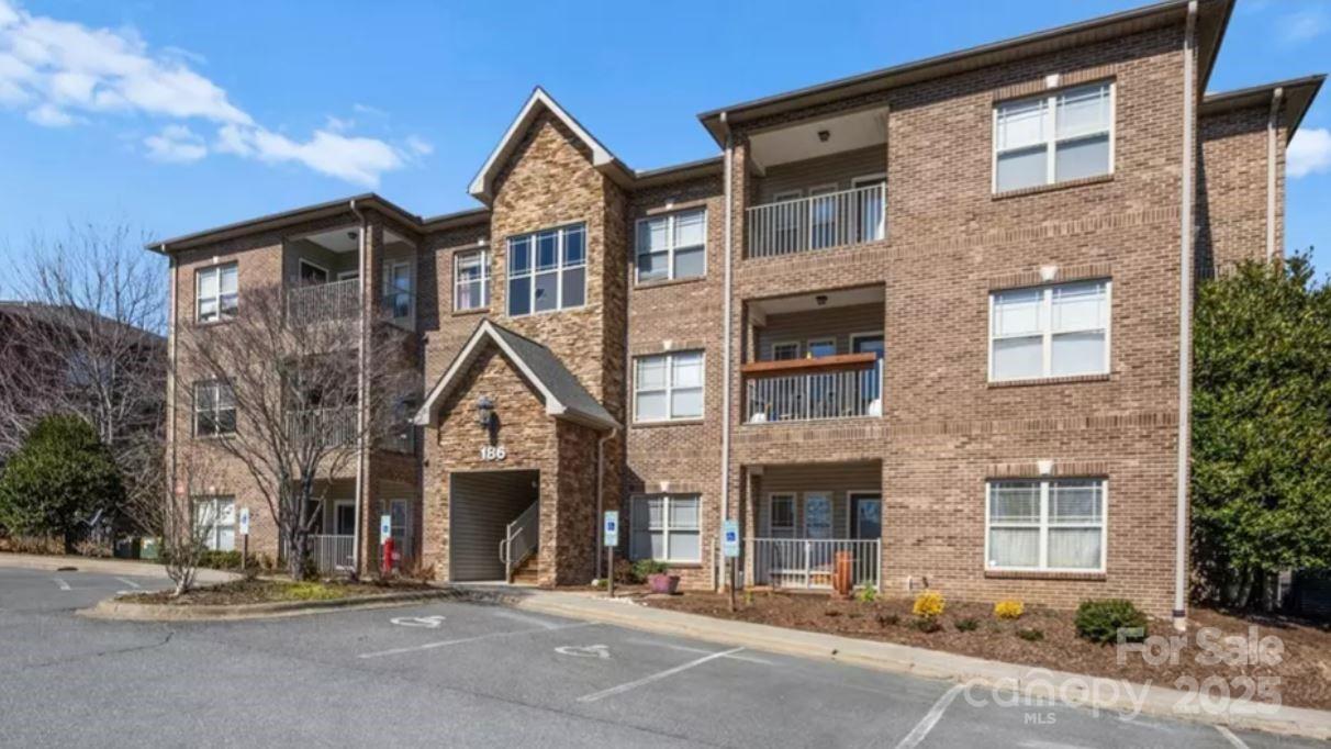 Pine Ridge - Residential