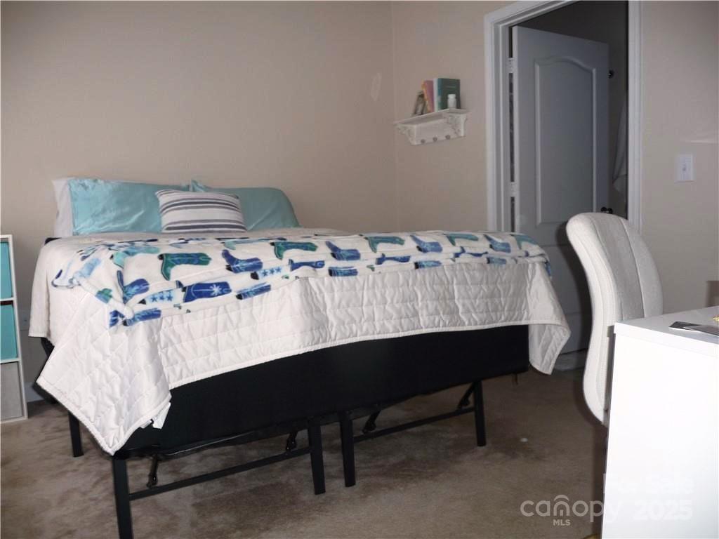 Pine Ridge - Residential