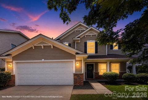 Photo of 8932 Oransay Way, Charlotte, NC 28278 (MLS # 4407937)