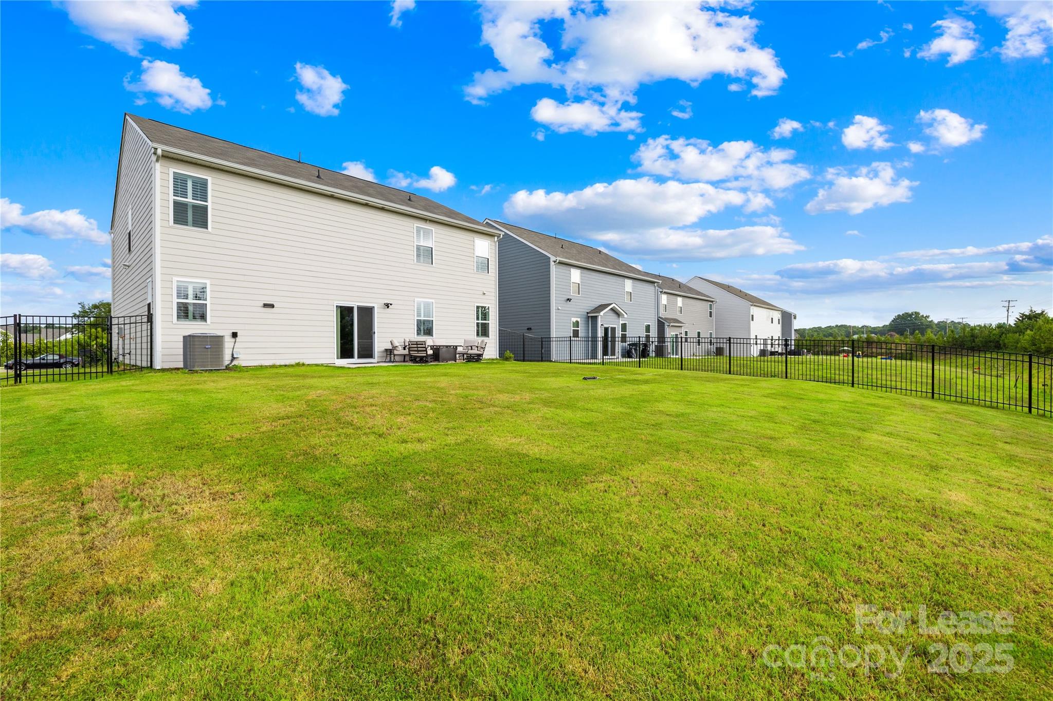 Stallings Brook - Residential Lease