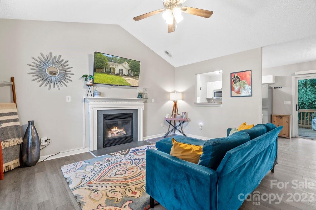 Starmount Forest - Residential