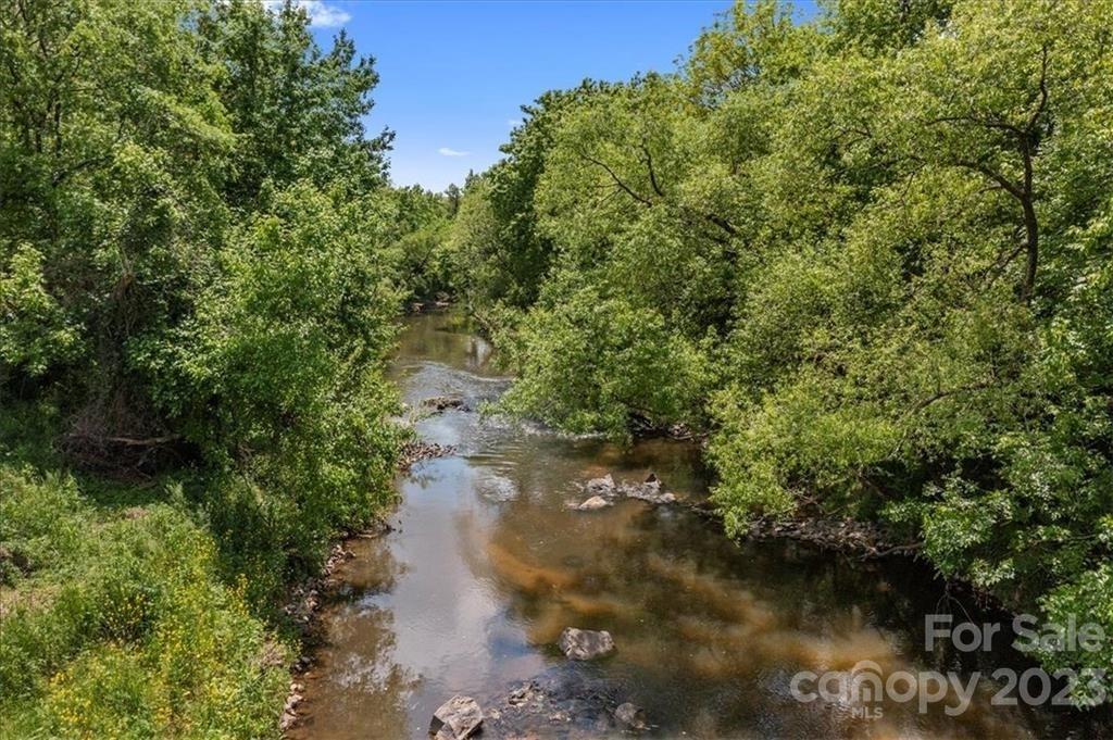 Starmount Forest - Residential