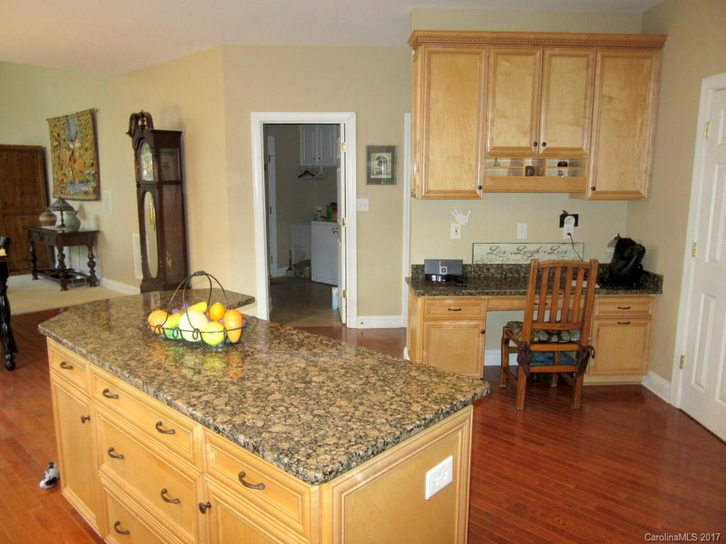 Locust Valley - Residential